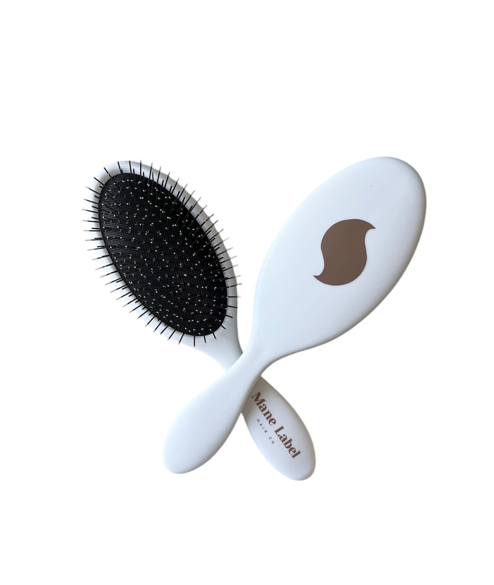 Detangle hairbrush / Metal bristel brush / White brush with logo